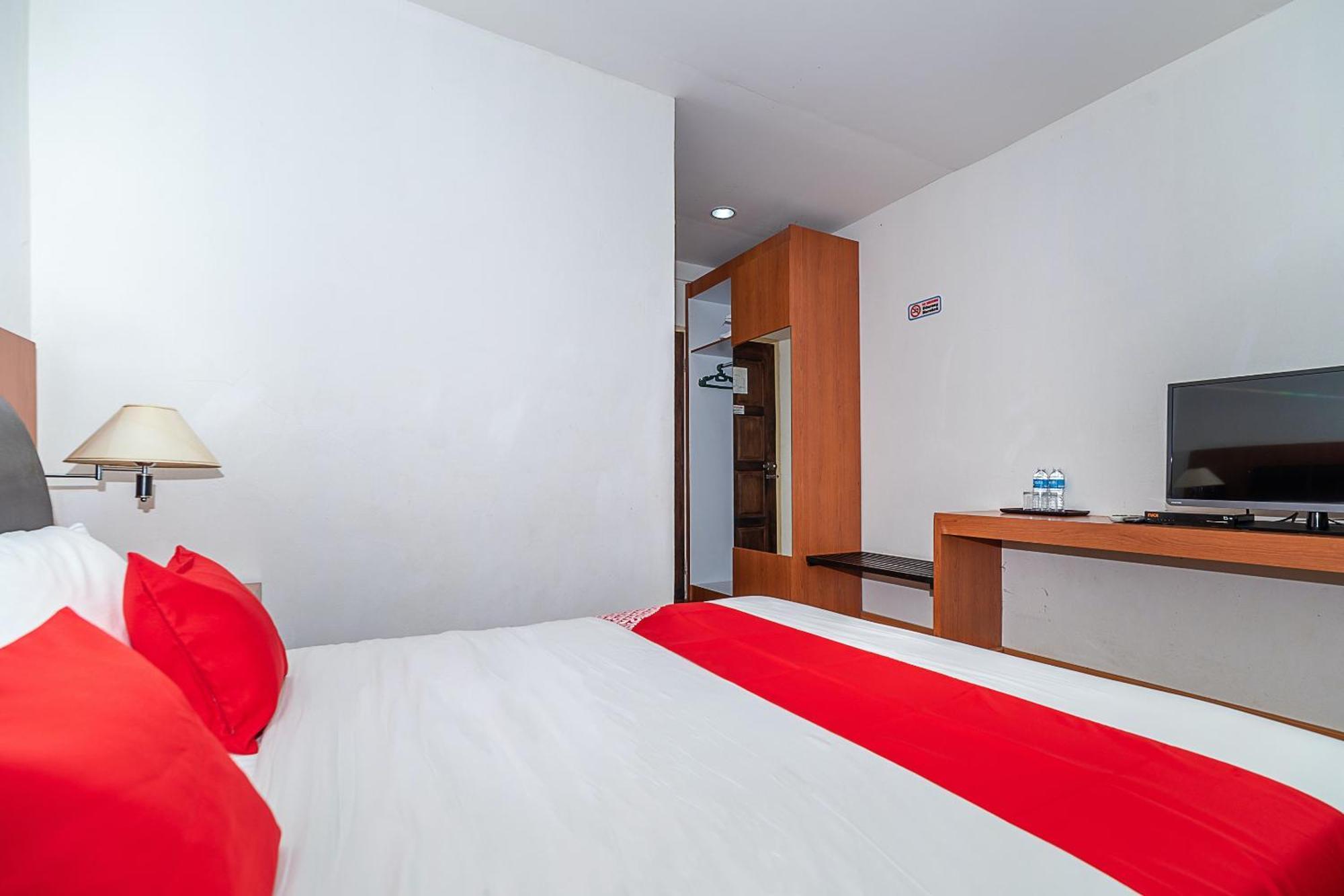 Eagle Wood Garden Hotel Membakut Екстериор снимка